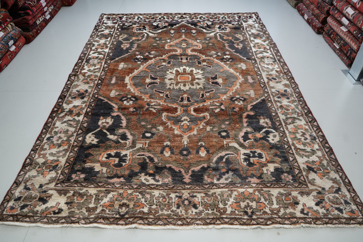 Handmade Vintage Oriental Rug 304 x 211 cm Large Wool Area Carpet