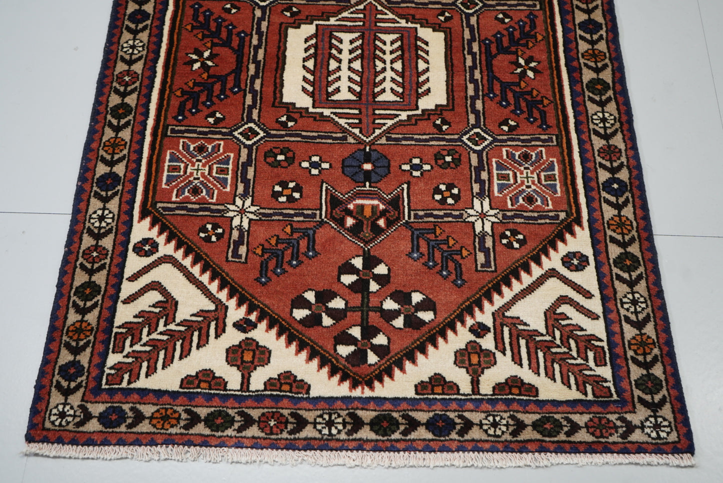 Persian Hamadan Red Wool Geometric Rug | Handmade | 147 x 106 cm