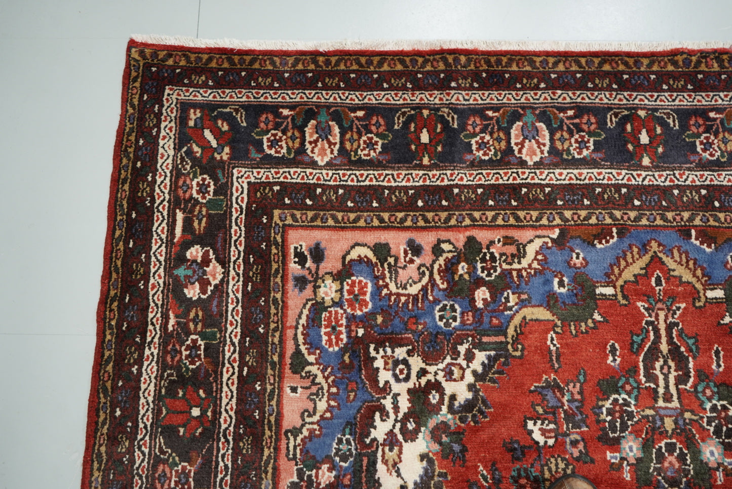 Vintage Persian Bibikabad Red Wool Floral Medallion Rug | Handmade | 295 x 212 cm
