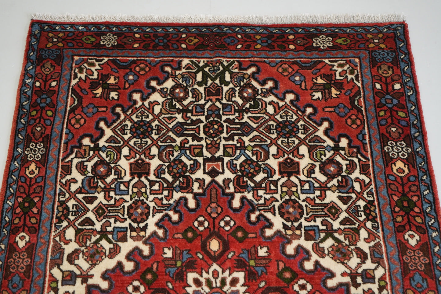 Vintage Persian Hamadan Cream & Red Wool Geometric Rug | Handmade | 142 x 100 cm