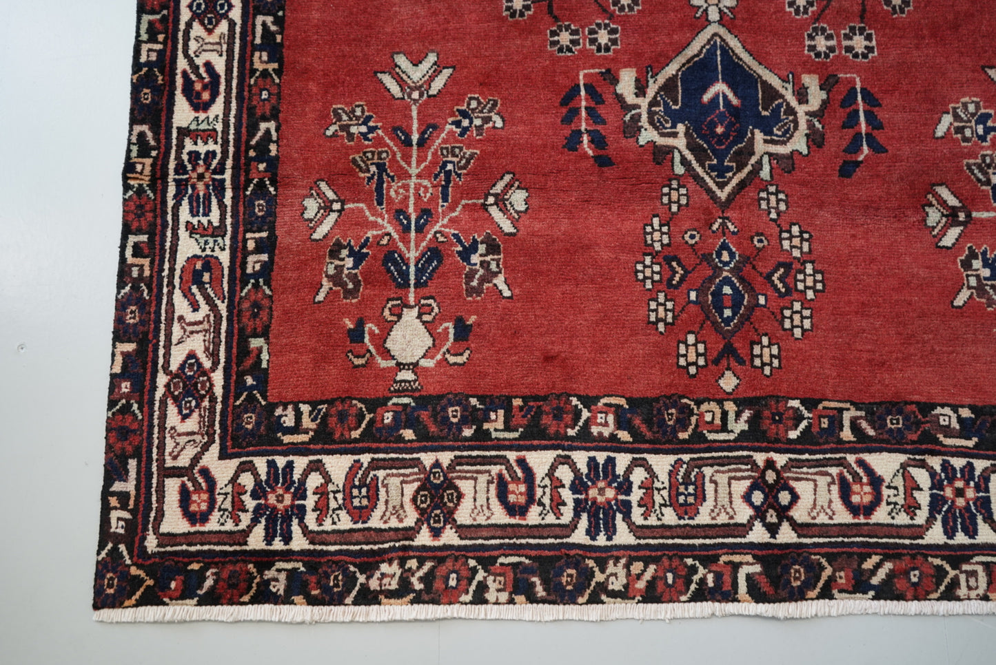 Vintage Persian Sirjan Red Wool Geometric Rug | Handmade | 222 x 162 cm