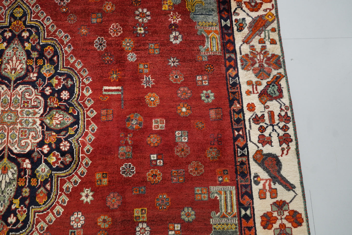 Vintage Persian Shiraz Red Wool Rug | Handmade | 302 x 211 cm
