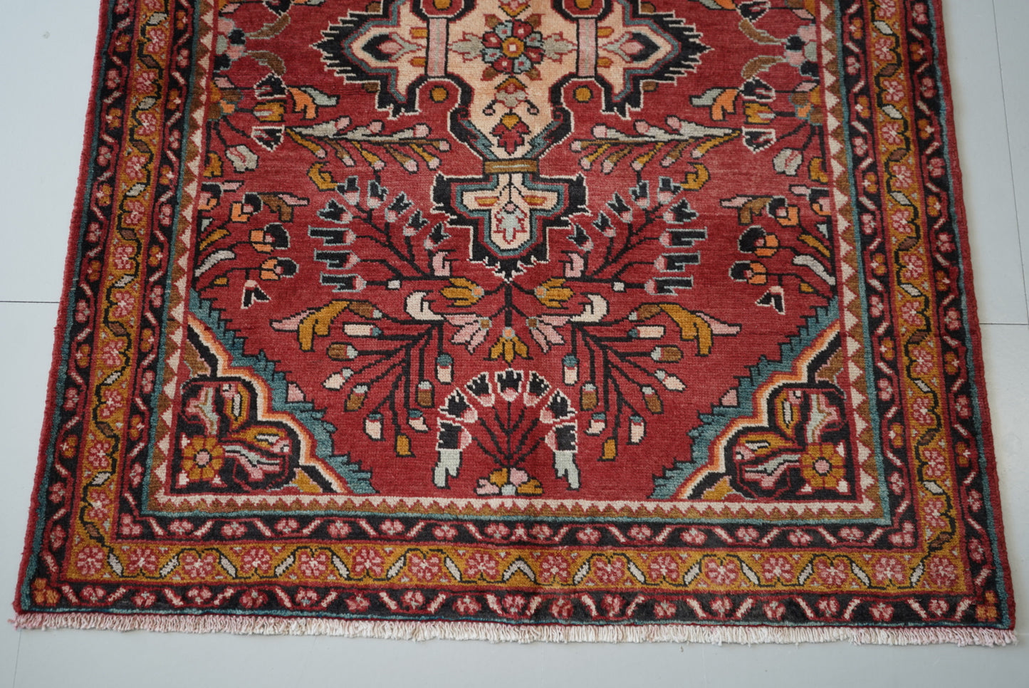 Vintage Persian Lilian Red Wool Geometric Rug | Handmade | 148 x 116 cm