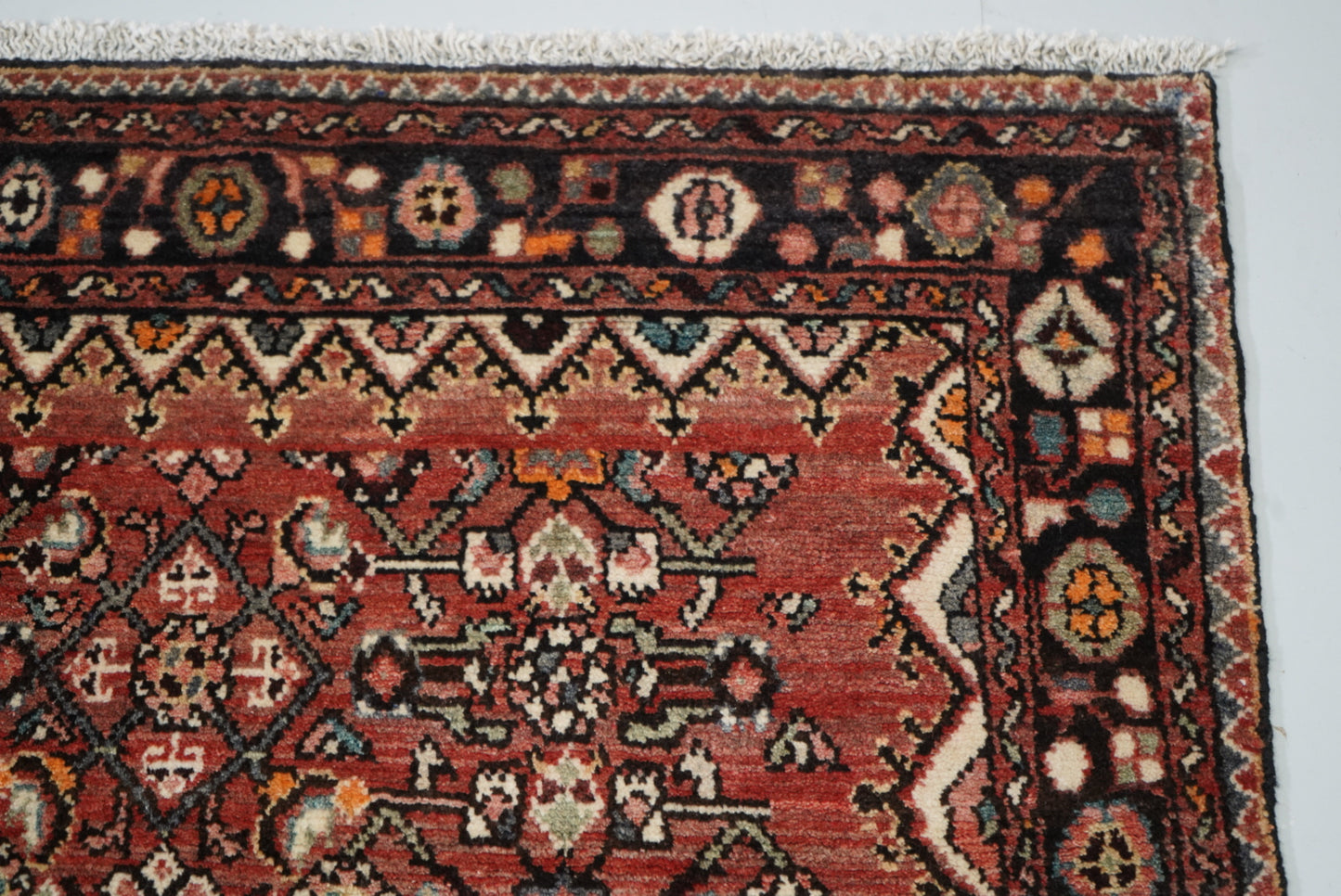 Vintage Persian Hamadan Red Wool All-Over Floral Rug | Handmade | 153 x 104 cm