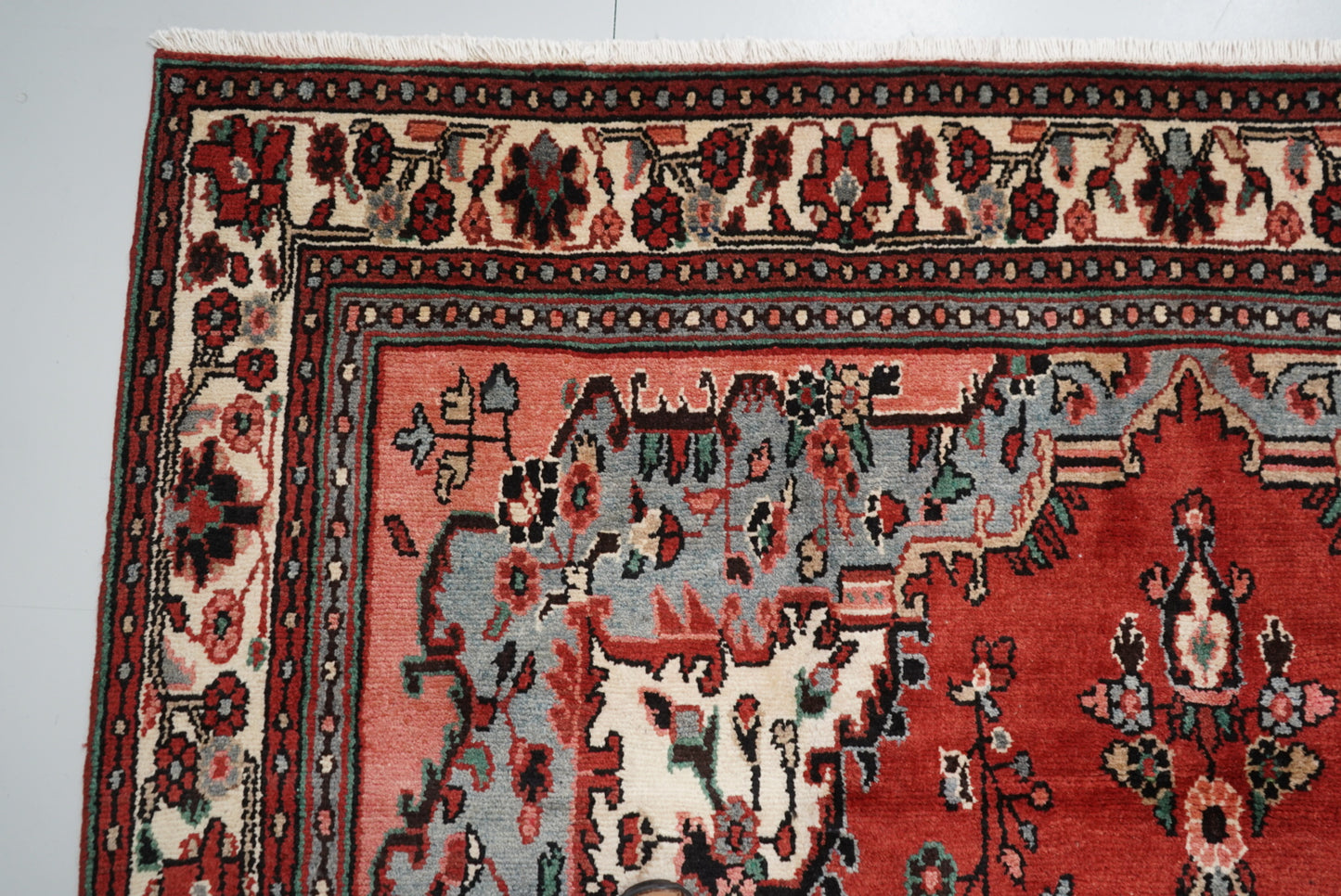 Vintage Persian Bibikabad Red Wool Rug | Handmade | 284 x 205 cm