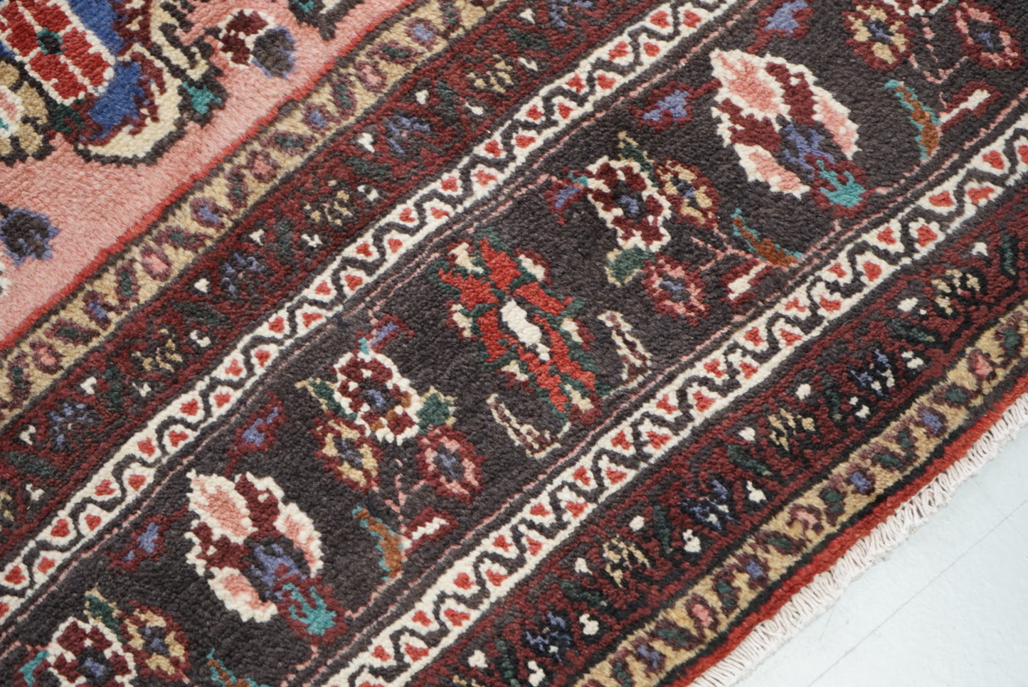 Vintage Persian Bibikabad Red Wool Floral Medallion Rug | Handmade | 295 x 212 cm