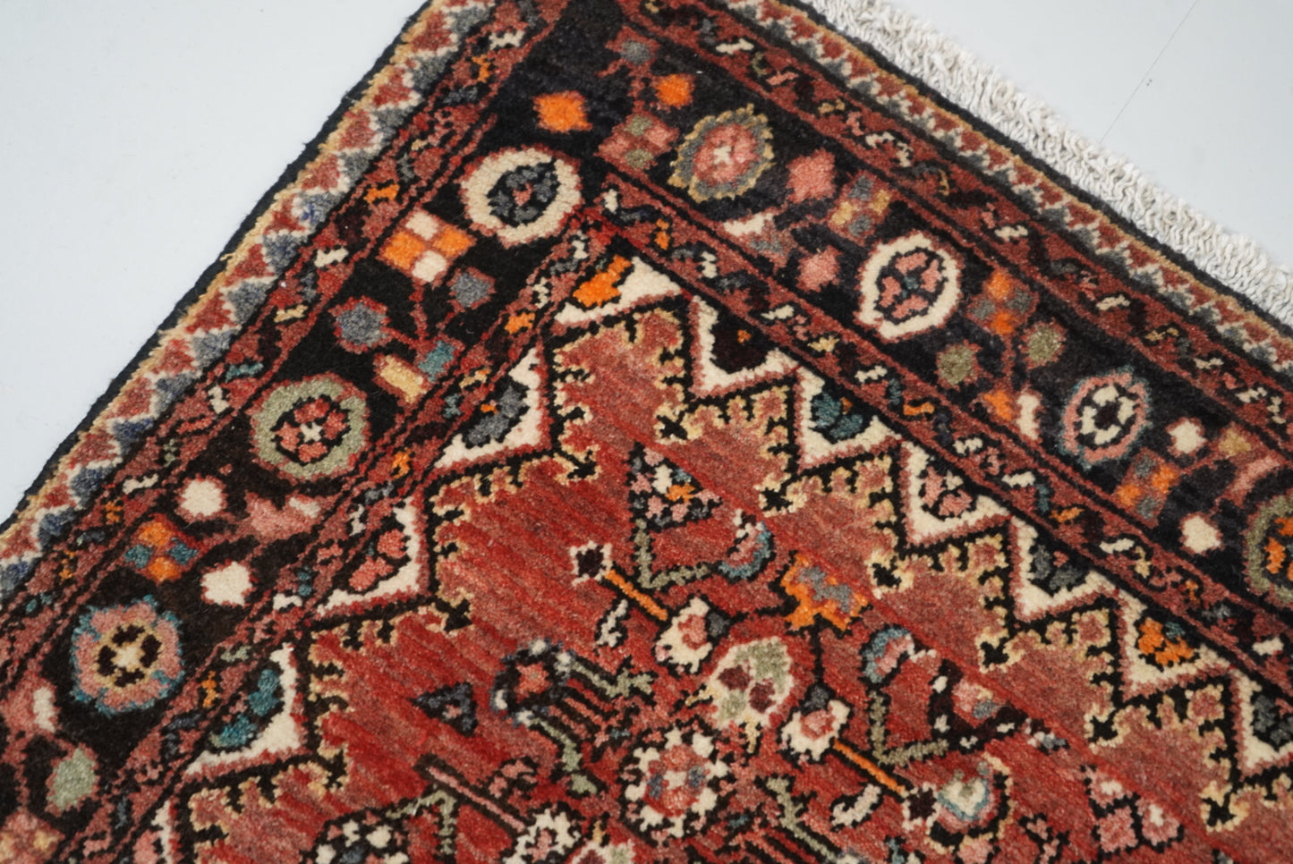 Vintage Persian Hamadan Red Wool All-Over Floral Rug | Handmade | 153 x 104 cm