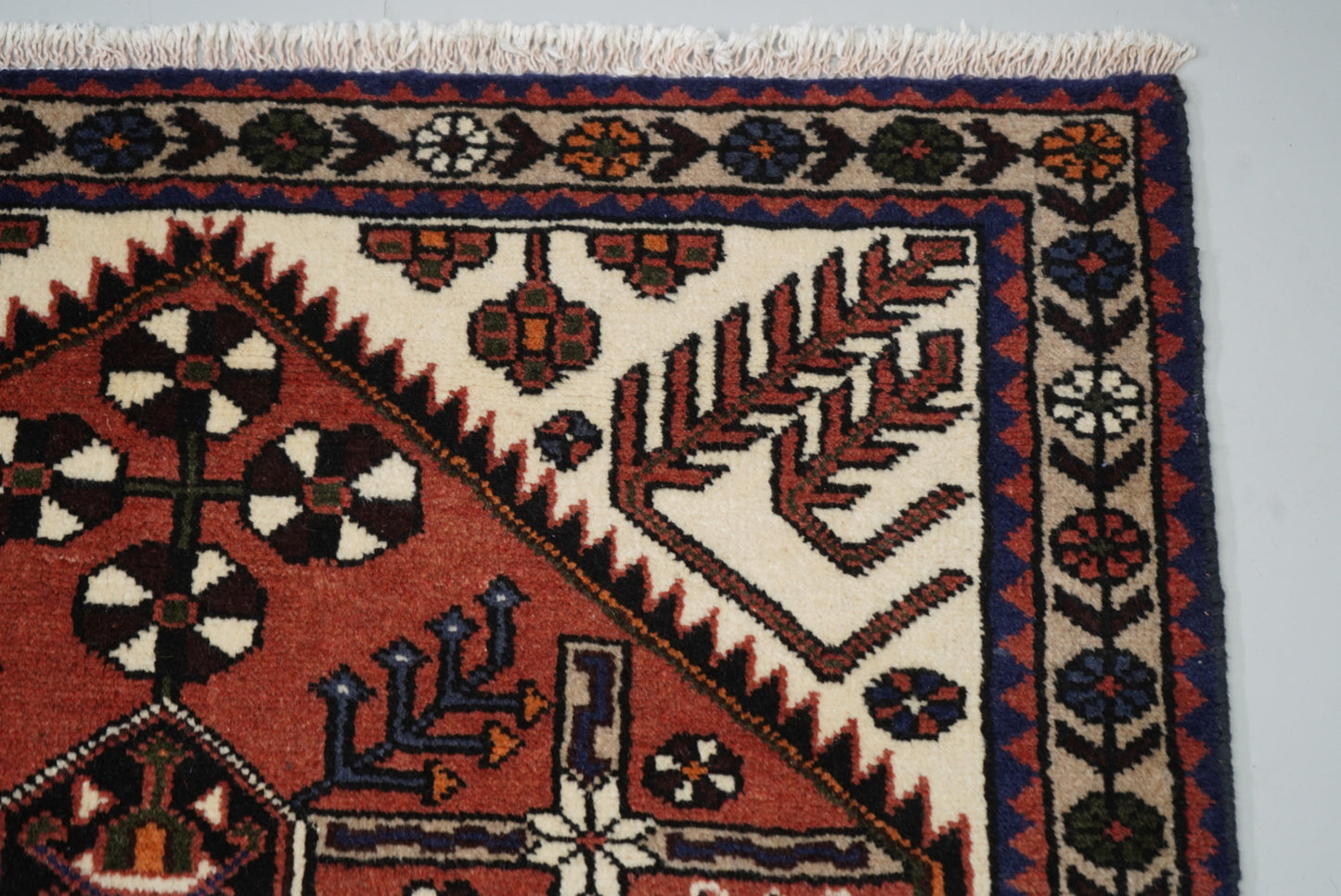 Persian Hamadan Red Wool Geometric Rug | Handmade | 147 x 106 cm