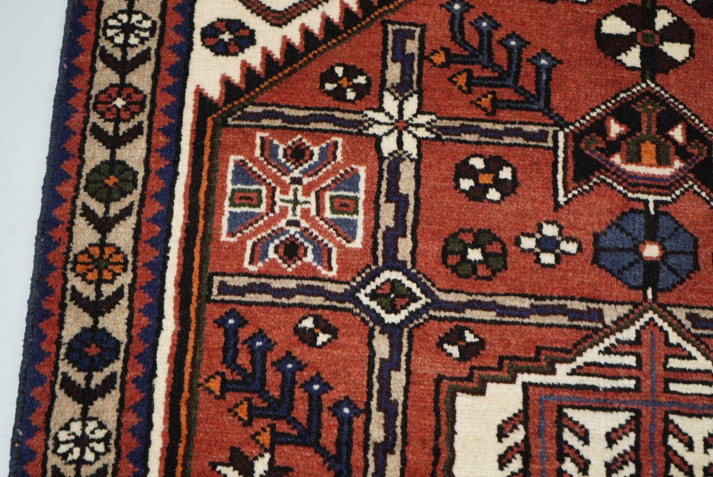 Persian Hamadan Red Wool Geometric Rug | Handmade | 147 x 106 cm