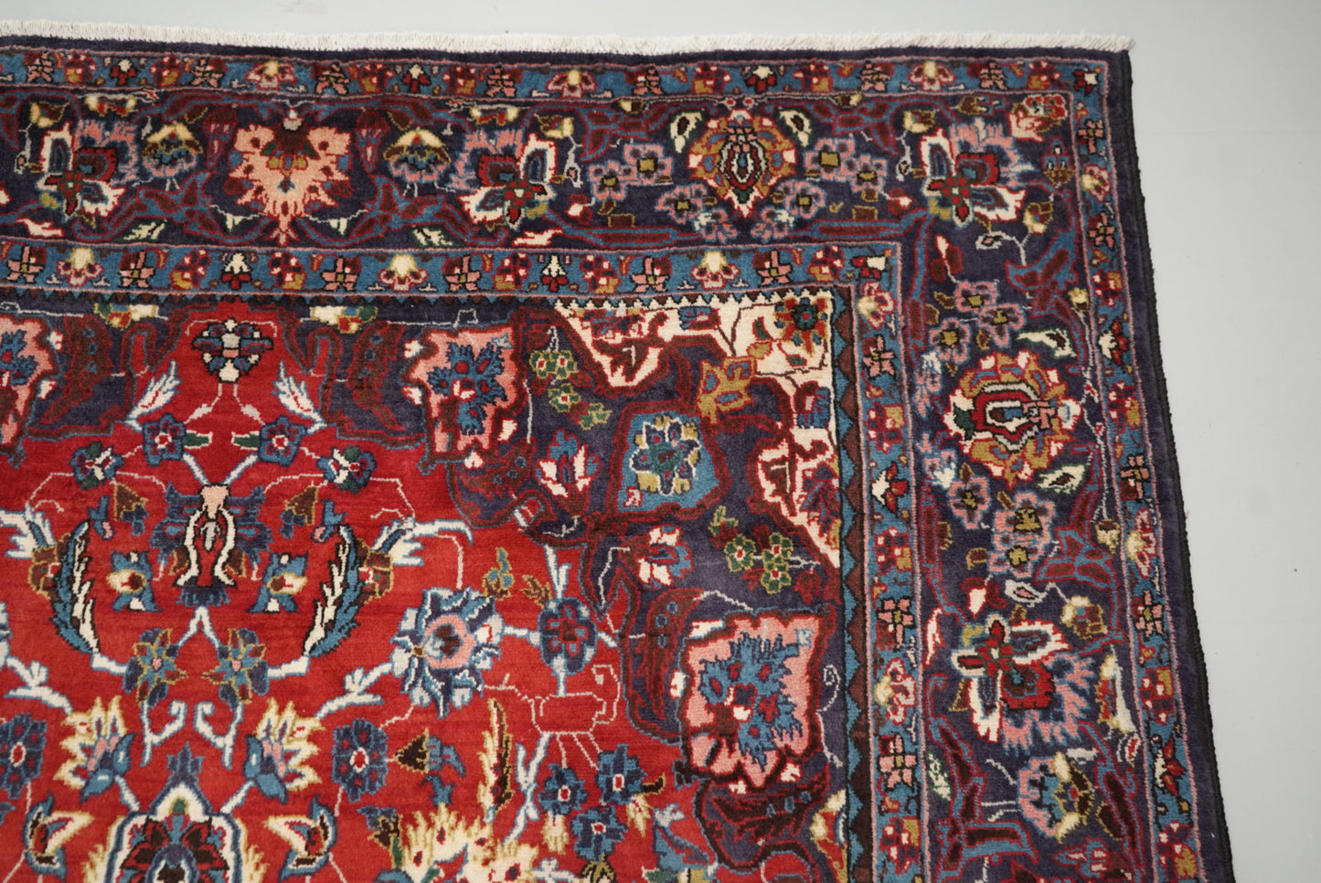 Vintage Handmade Wool Oriental Rug Red Medallion Floral Carpet 345 x 208 cm
