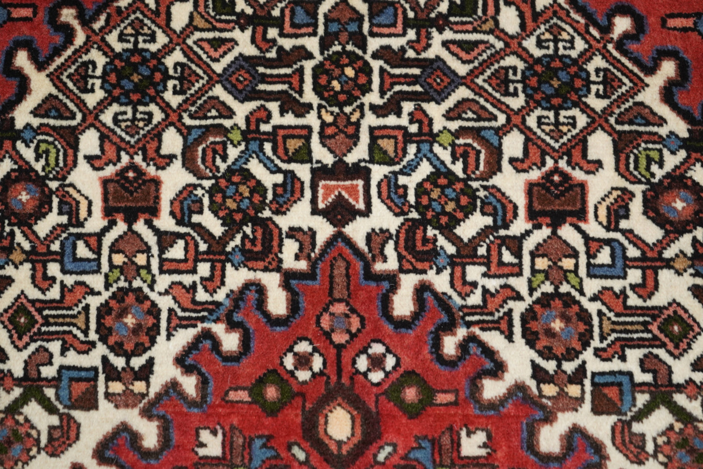 Vintage Persian Hamadan Cream & Red Wool Geometric Rug | Handmade | 142 x 100 cm