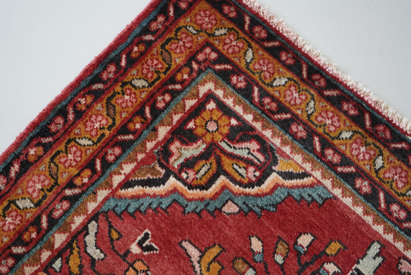 Vintage Persian Lilian Red Wool Geometric Rug | Handmade | 148 x 116 cm