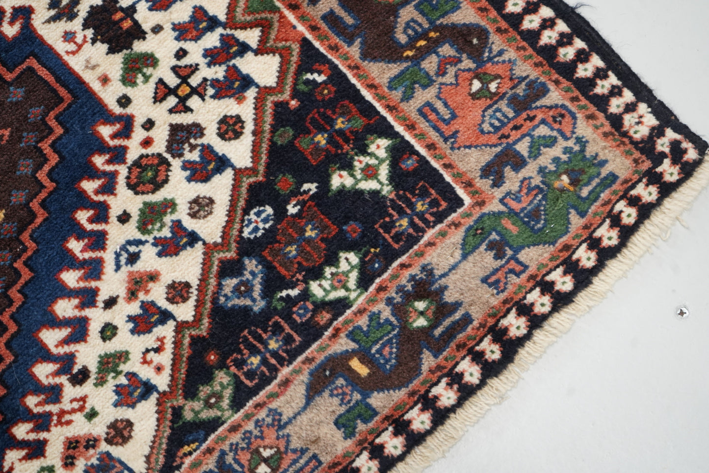 Handmade Persian Yalameh Geometric Wool Runner | 380 x 110 cm | Cream, Navy & Red | Vintage