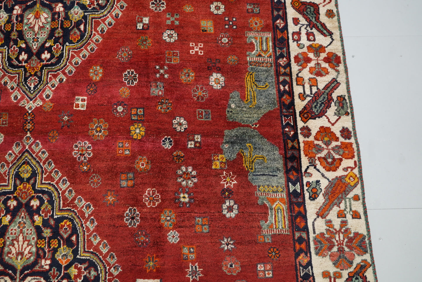 Vintage Persian Shiraz Red Wool Rug | Handmade | 302 x 211 cm
