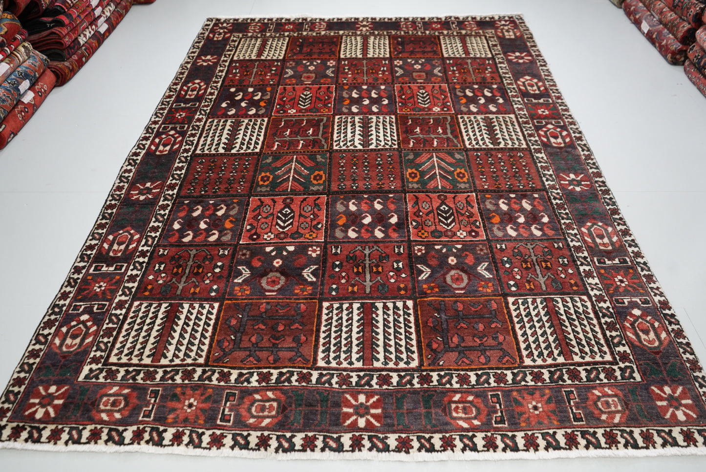 Handmade Persian Bakhtiari Garden Design Wool Rug | 288 x 204 cm | Red & Navy | Vintage
