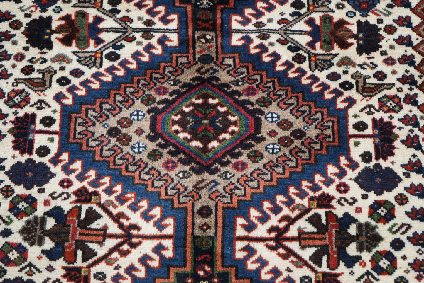 Handmade Persian Yalameh Geometric Wool Runner | 380 x 110 cm | Cream, Navy & Red | Vintage
